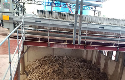 污泥脫水處理選廂式壓濾機(jī)還是帶式壓濾機(jī)