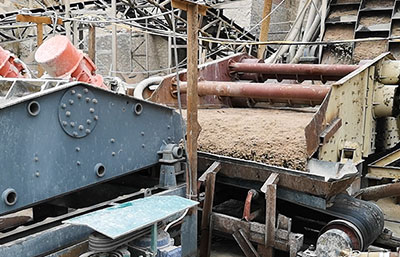 選用什么設(shè)備處理尾礦污泥廢水比較好