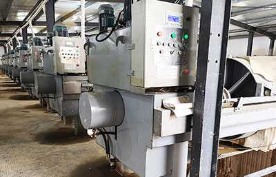 污泥壓濾機過濾結(jié)束后濾液渾濁怎么解決