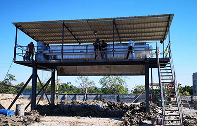 污泥壓濾機(jī)防腐濾布主要有哪些作用