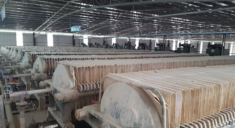 泥漿壓濾機(jī)泥漿處理時(shí)應(yīng)注意的細(xì)節(jié)及保養(yǎng)技巧